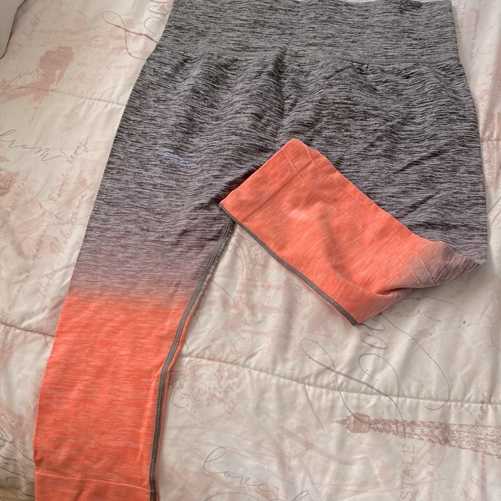 Capri ombré leggings